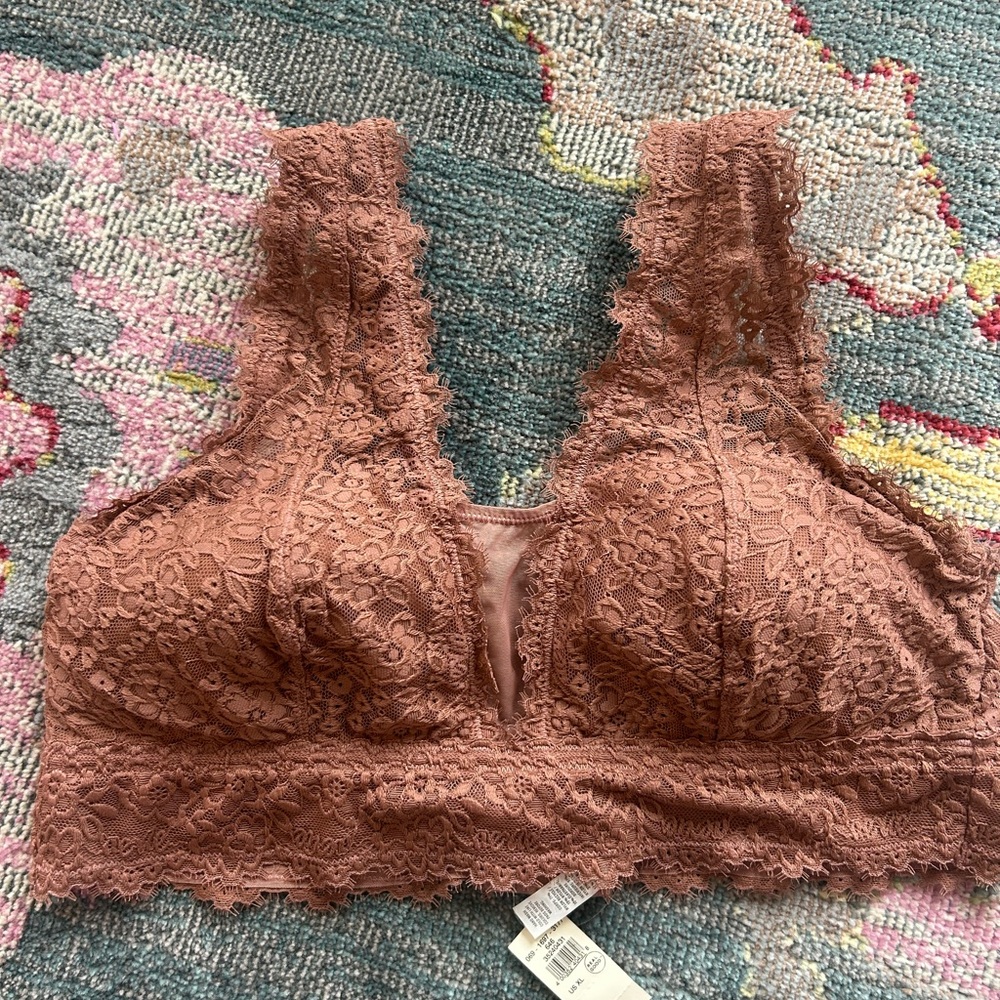 Aerie Eyelash Lace Padded Plunge Bralette size XL NWT - Picture 3 of 8